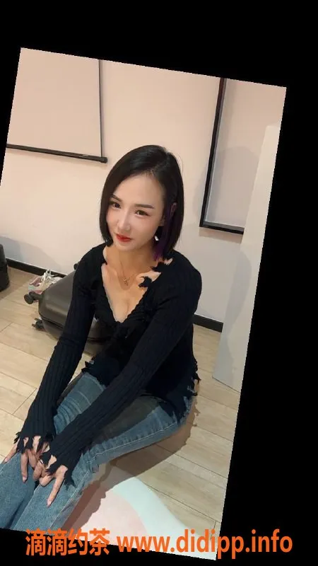 长沙楼凤-岳麓区小姨子，500元御姐体验等你来撩