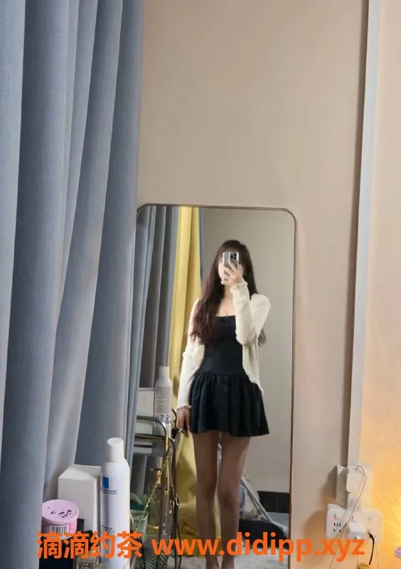 深圳spa会所-罗湖区23岁制服诱惑美眉，168CM、99斤、38C