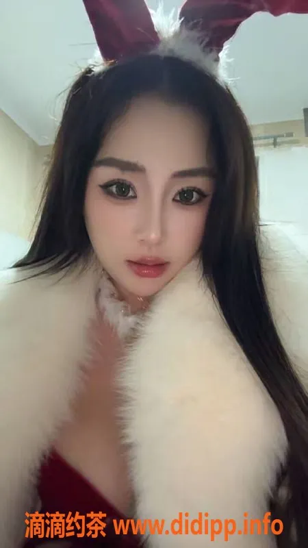 广州楼凤-天河晓晨，课费800p，1500pp