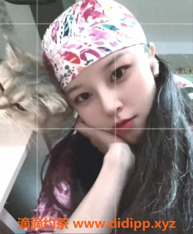 上海楼凤-虹口小艾喵，168cm 45kg嫩妹1500起