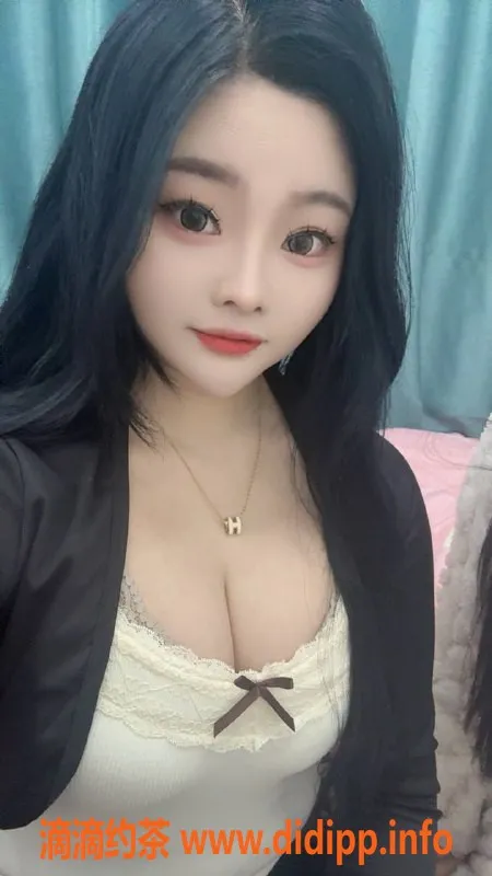 南京楼凤资源信息,栖霞区雪碧，26岁E罩杯少妇，服务超赞