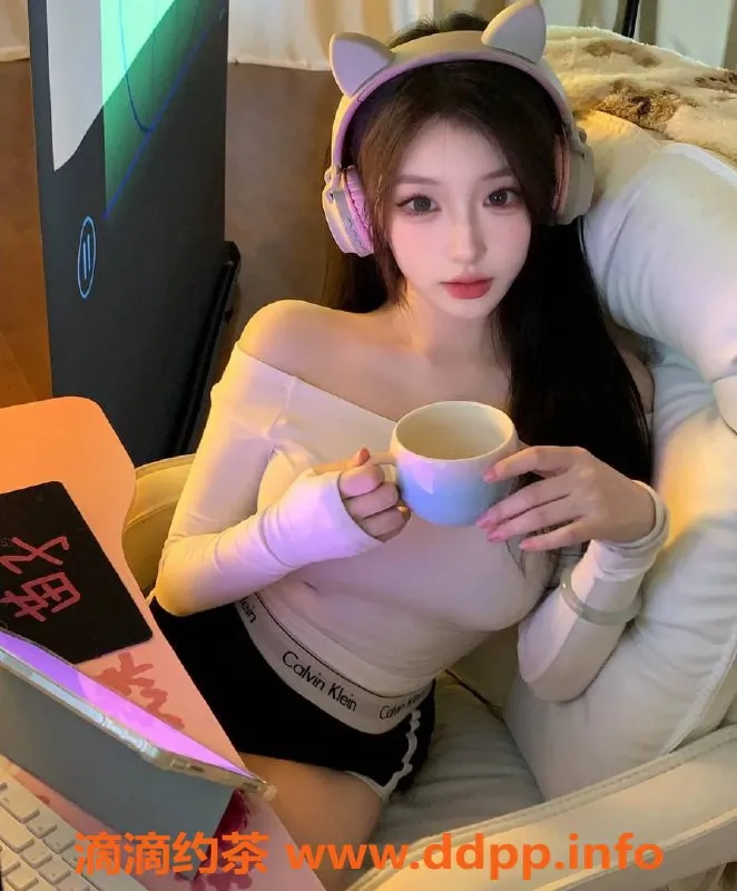 上海楼凤-长宁林洛洛：162CM高颜值大胸小姐，1500元起