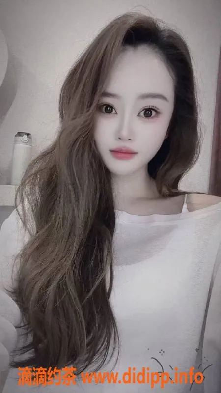 西安上门服务资源信息,高新小萌新，服务态度佳，身材出众，综合评分8.96