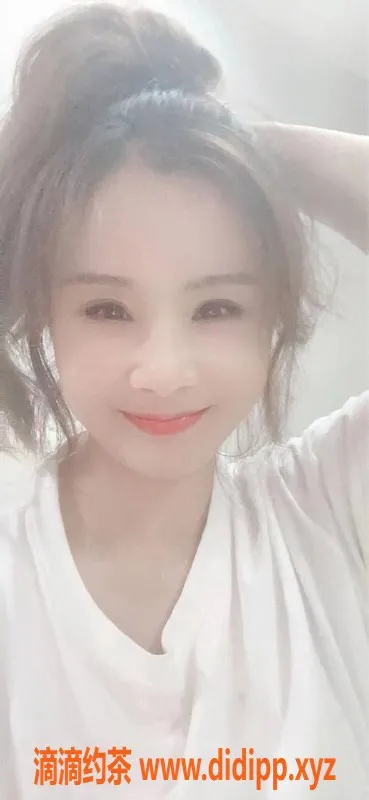 北京楼凤资源信息,长乐朝阳双井，性格开朗的中小美女，800起步