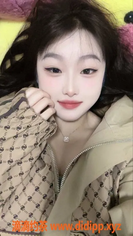 长沙楼凤资源信息,芙蓉区18岁可耐妹子，160cm，36C，600P服务