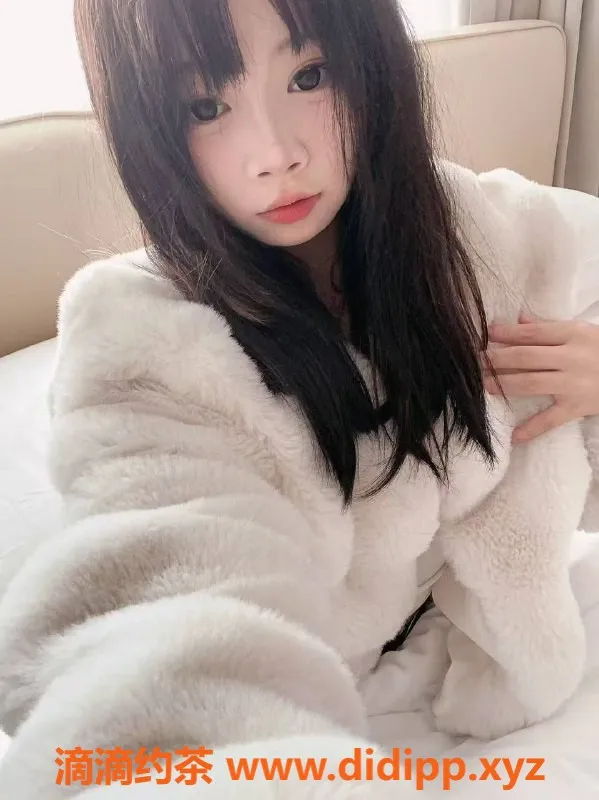 长沙楼凤-雨花区小林，18岁女神，激情五套超值体验！