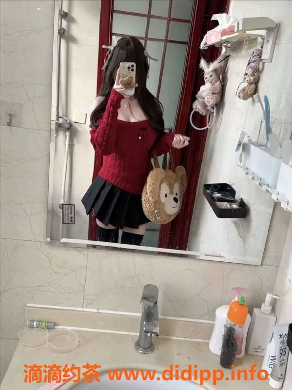 北京楼凤-朝阳甜妹沛沛，167cm，白皙皮肤，千元档