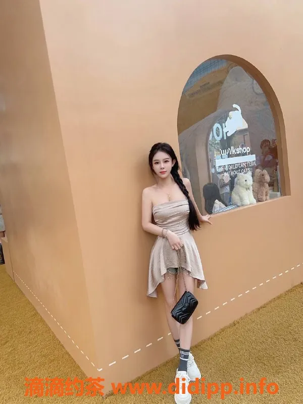 厦门楼凤-思明区小清欢，162cm、43kg、性感36C，600元起