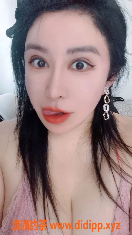 北京楼凤-朝阳95后E杯小媚妇，热情如火