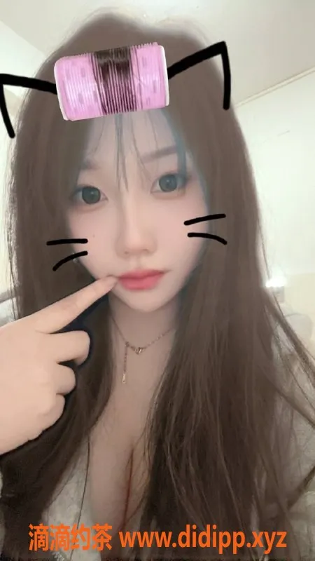 东莞楼凤-大岭山花花，私密服务等你来体验