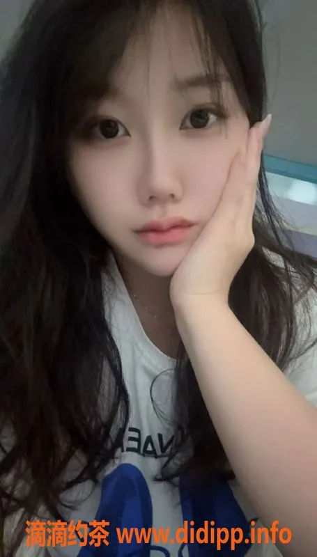 东莞楼凤-大岭山花花，私密服务等你来体验