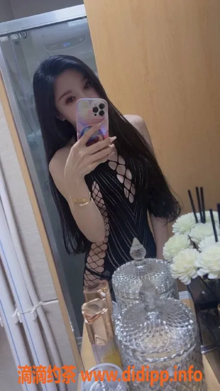 广州楼凤-佛山艳子：大胸御姐，6P舒适体验