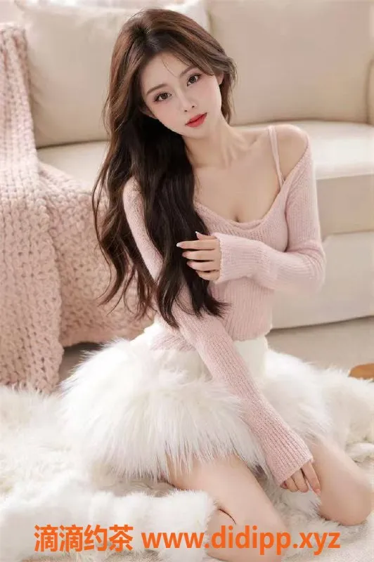 广州楼凤-海珠千千：大胸御姐，12P超值体验