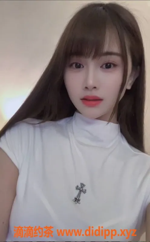 昆明楼凤-昆明丢丢，800全套，夜场1600