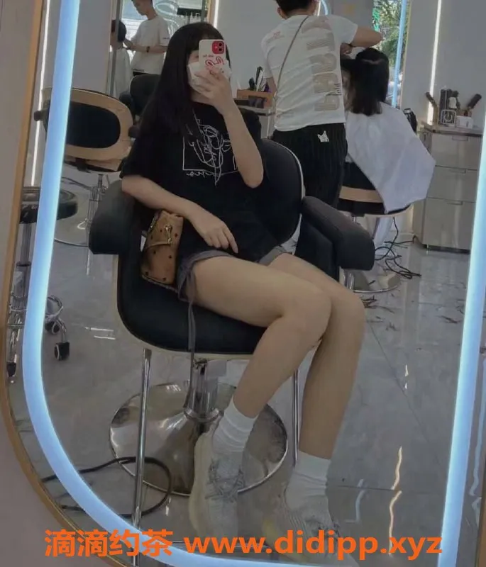 广州楼凤-白云嫩妹可可，水费900p，享受青春魅力