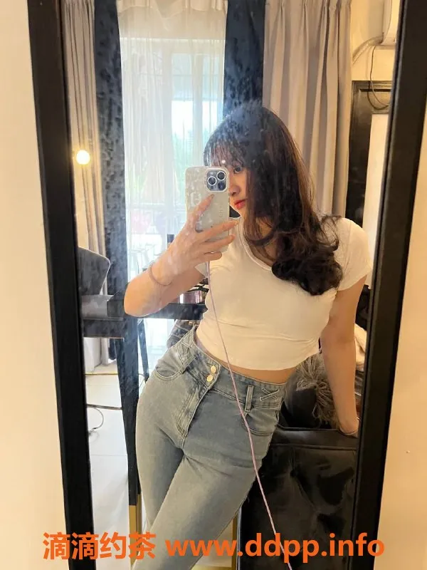 广州楼凤资源信息,海珠嫩妹潇潇，700p超高人气！