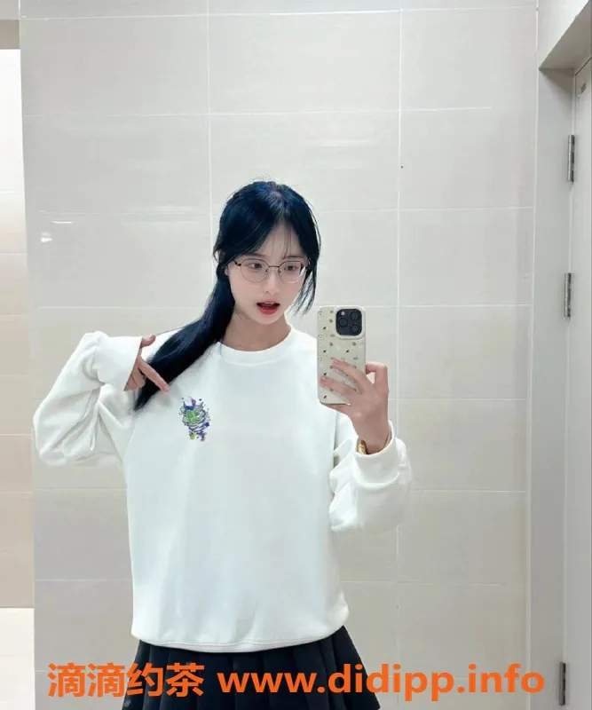 北京楼凤资源信息,朝阳嫩妹兔兔，1500p等你来享受！