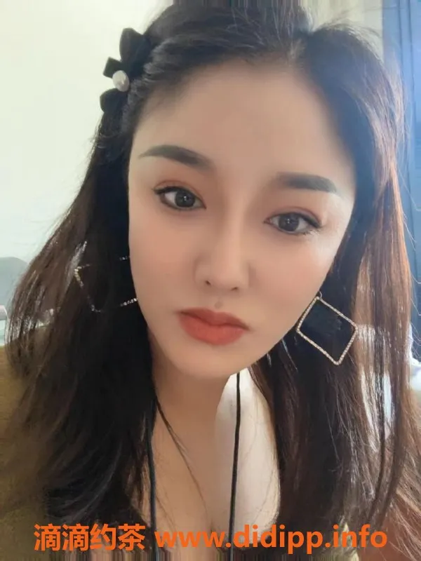 北京楼凤-丰台青柠 七克拉御姐 双飞尽享600起