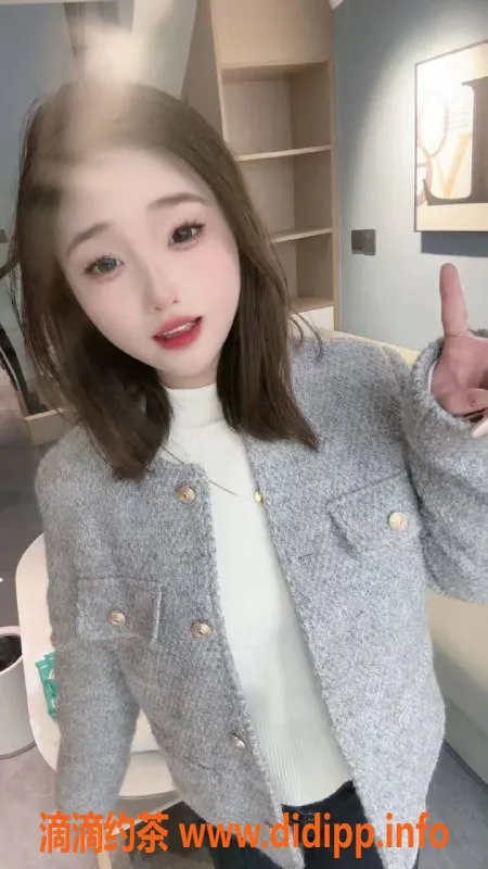 长沙楼凤-雨花区小萌妹，500p体验纯玩服务