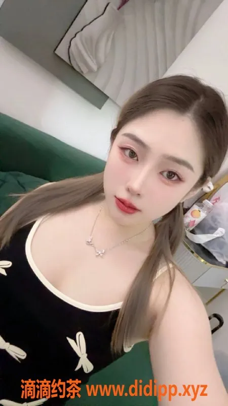 深圳楼凤资源信息,福田区嫩姐北北，850元尽享制服蛇吻服务