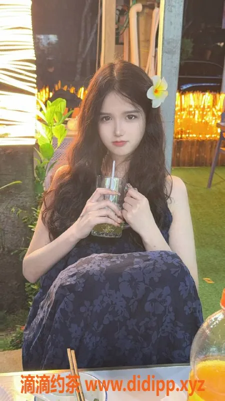 杭州楼凤-上城陶晚韫，巨乳嫩妹，1500元享服务