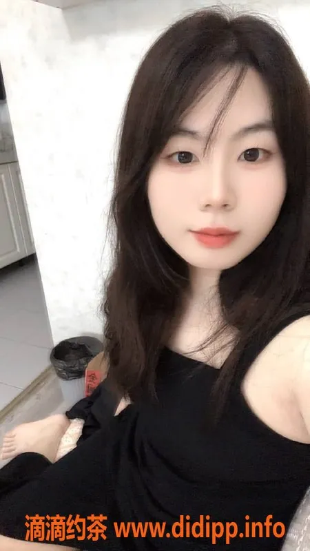 成都楼凤-成都26岁御姐思思，身高约160，服务多样400p起