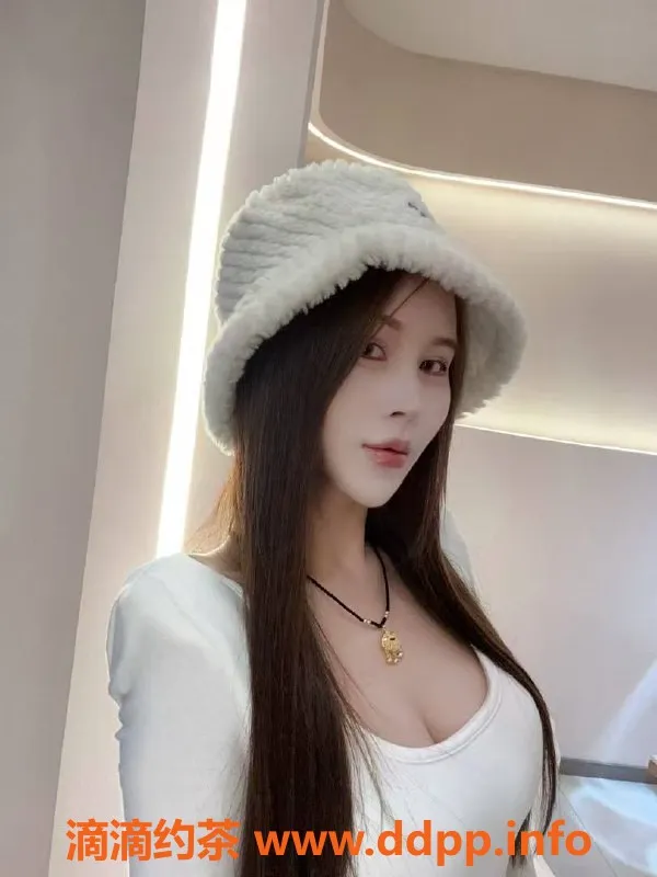 深圳楼凤资源信息,龙华大茜茜，800元私密服务！