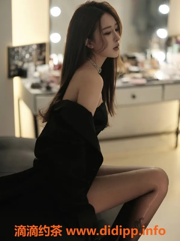 厦门楼凤-思明区芷儿 167身高胸36C 价格600起