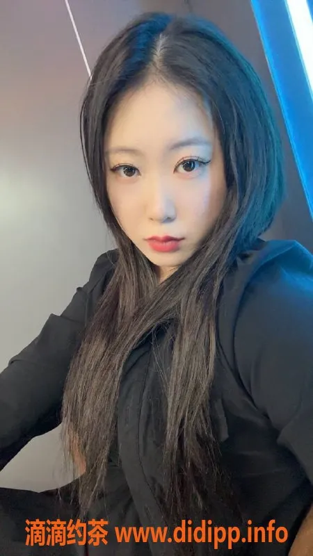 深圳楼凤资源信息,宝安区嫩妹甜甜，制服服务，超赞体验