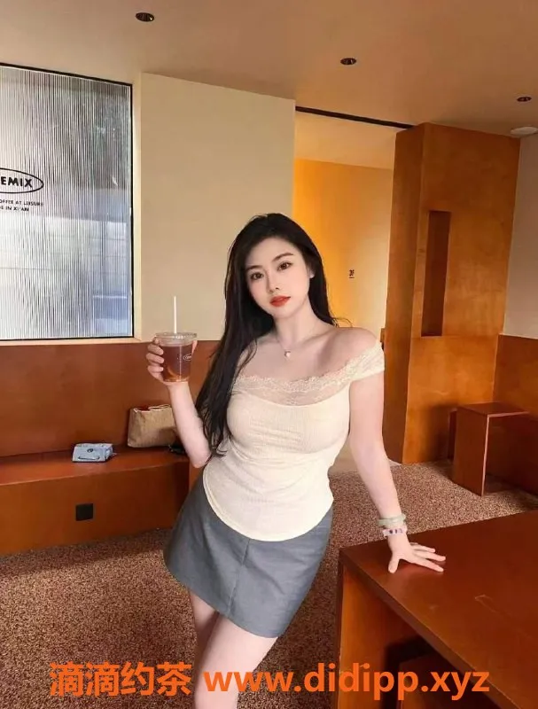 深圳楼凤-罗湖区朵朵御姐，600元制服水中萧服务