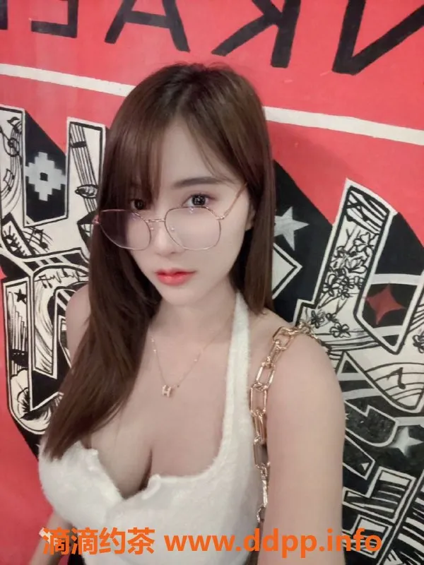 杭州上门服务资源信息,上城丁桥路22岁E杯美女，身高162，特价服务