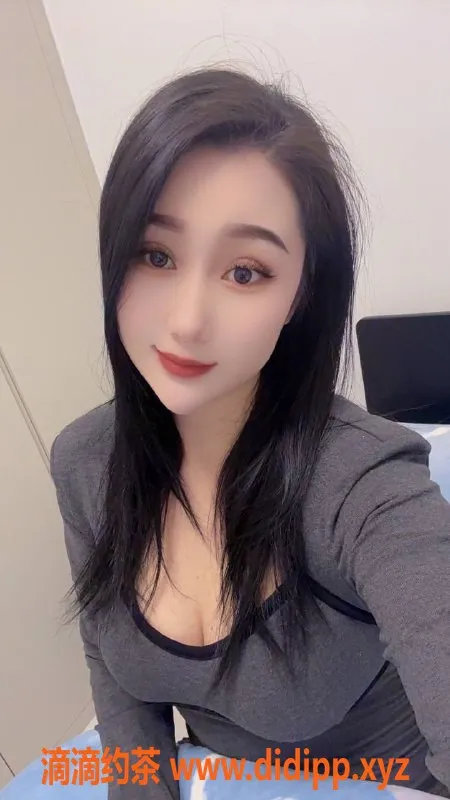 杭州楼凤-上城区语菲，700元/1300元，视频认证美女