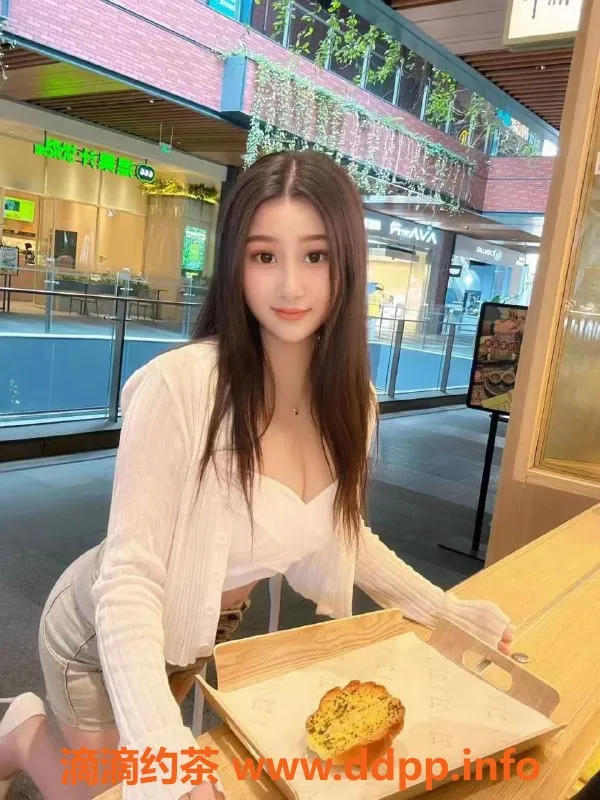 杭州楼凤-上城区语菲，700元/1300元，视频认证美女