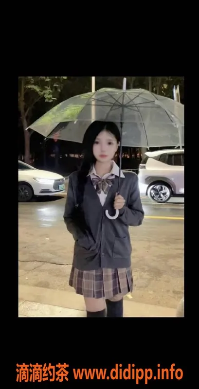 上海楼凤-普陀一一，18岁165cm，1200元50分钟服务