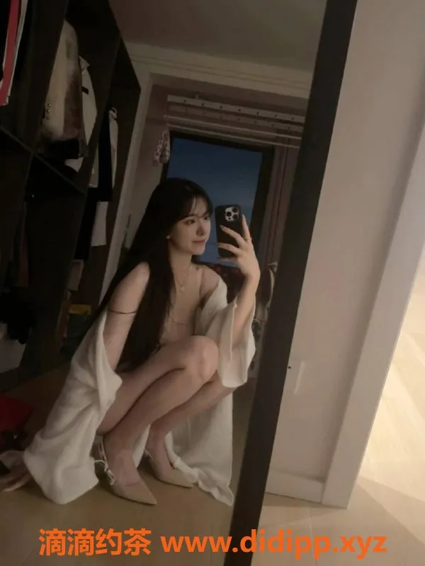 杭州上门服务资源信息,二十岁呆小雨，高颜值C+胸，服务一流