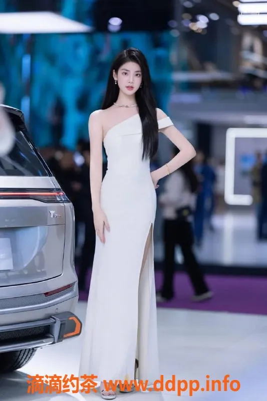 深圳楼凤资源信息,福田小周慧敏，1600价格超值体验