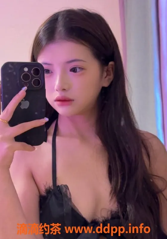 广州楼凤-天河小秋，800元舌吻与69p服务