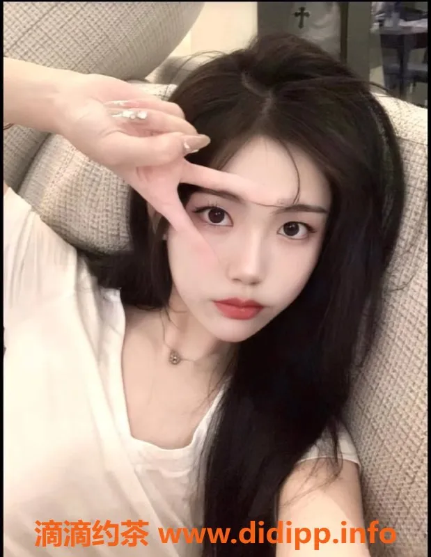 重庆楼凤-小土豆，温柔可人，专业服务，预约即享