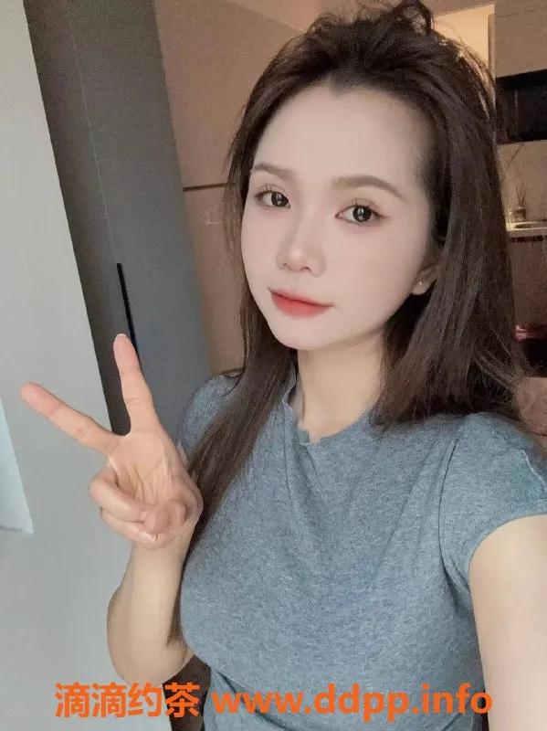 南京楼凤-江宁区奶茶妹，160高21岁，6p服务体验