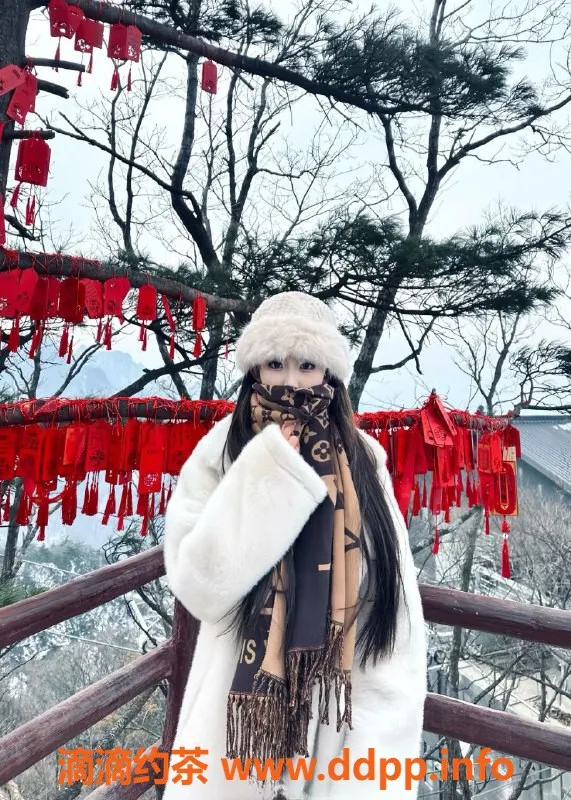 广州楼凤-天河车模江婉，身高170cm，私聊预约服务！