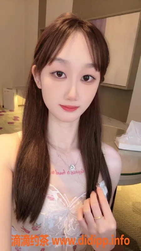 广州楼凤-黄埔初夏，600元舌吻服务，视频验证