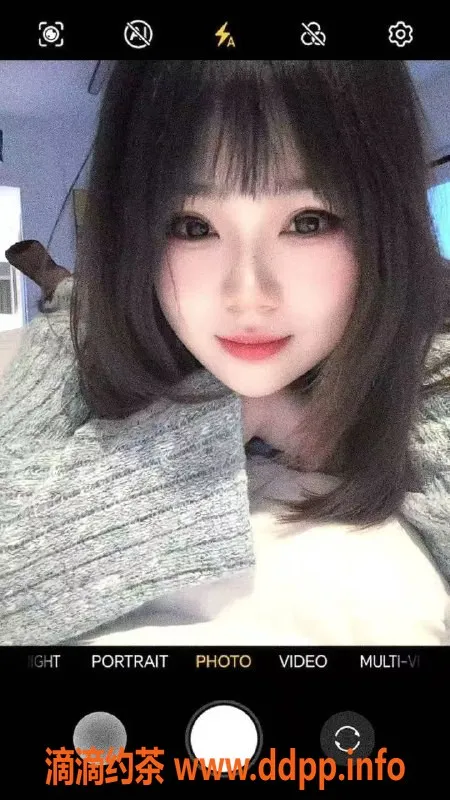 深圳上门服务-龙华丹丹，20岁，161cm，胸围36C，服务600起