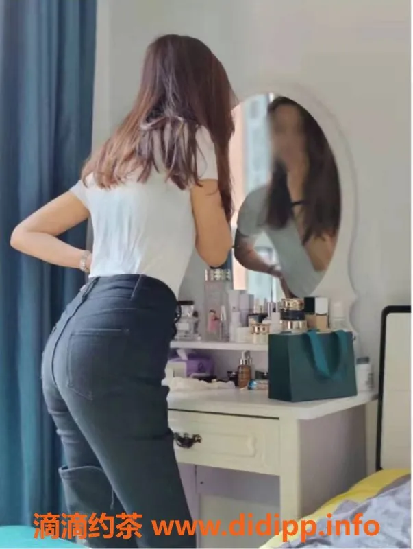 天津楼凤-津南区初见，甜美性格，价格见课表