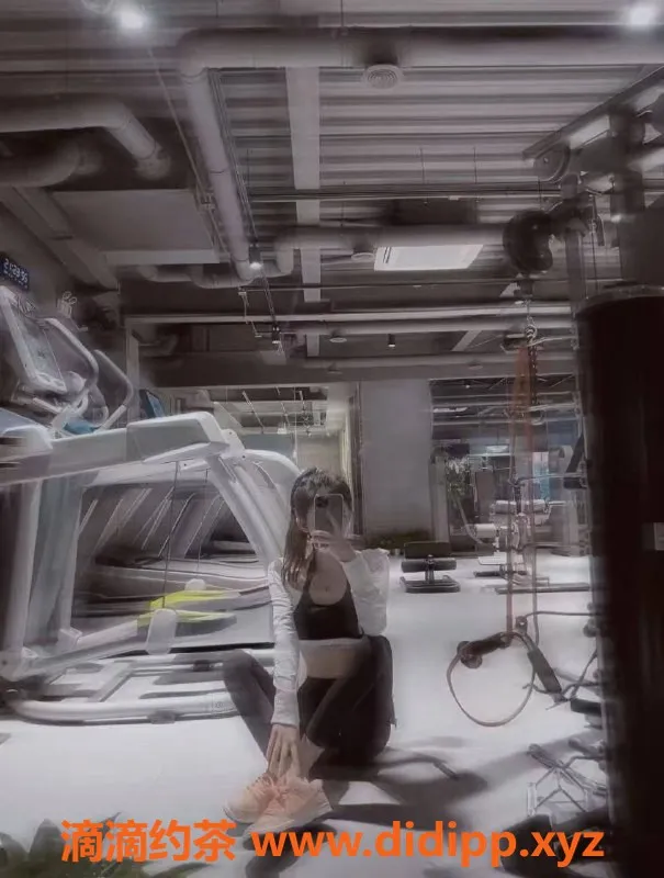 成都楼凤-锦城大道果果，身材火辣，态度超赞！