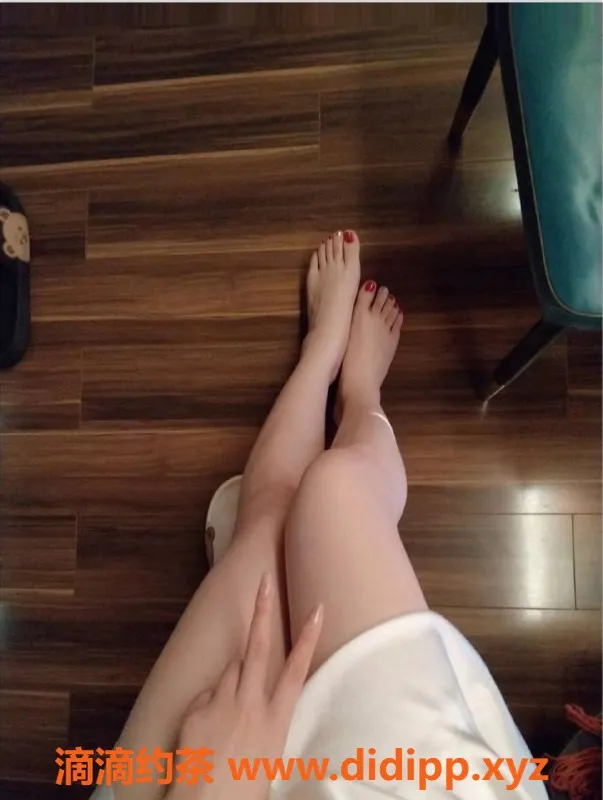 天津楼凤-河北区小琳，情趣丝袜调情服务价格实惠