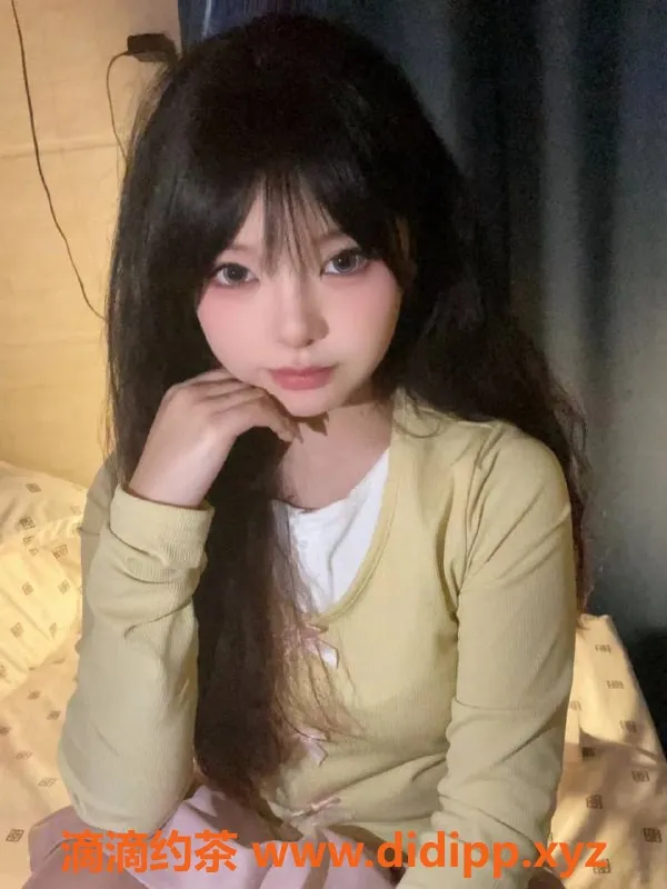 广州楼凤-白云小美，私密享受只需500起