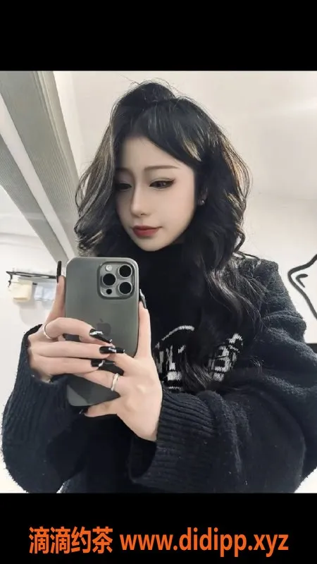 成都楼凤-成都可乐嫩妹 SM套餐 双飞体验