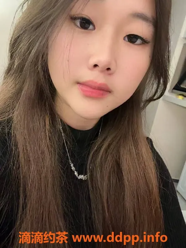 广州楼凤-白云嫩妹源源，600元一次，真实视频验证