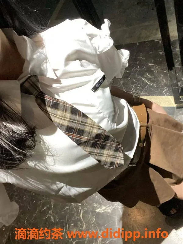 广州楼凤资源信息,白云嫩妹源源，600元一次，真实视频验证