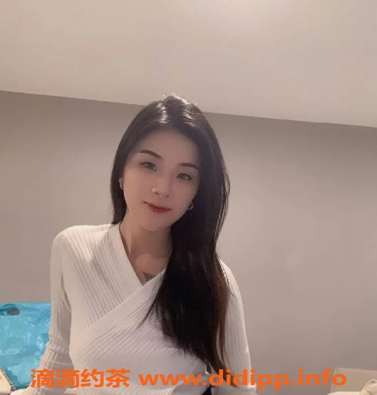 广州楼凤-天河小瑾，身材娇小，500元一小时体验